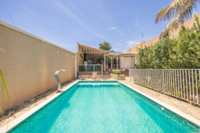 Casa 4 Quartos c/ Varanda Gourmet e Piscina
